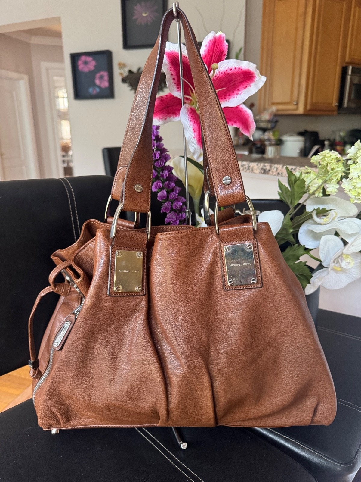 Michael Kors Made In Italy Rehearsal Bag Purse (300